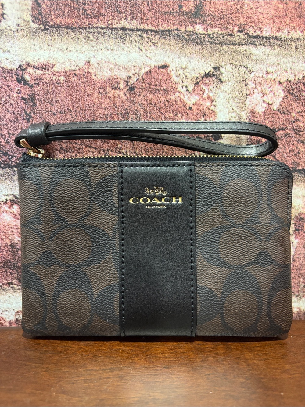 Coach Corner Zip Wristlet